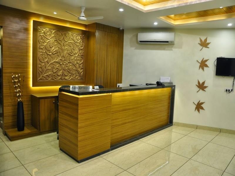 โรงแรมอาศิษ อาเมดาบัด ภายนอก รูปภาพ
